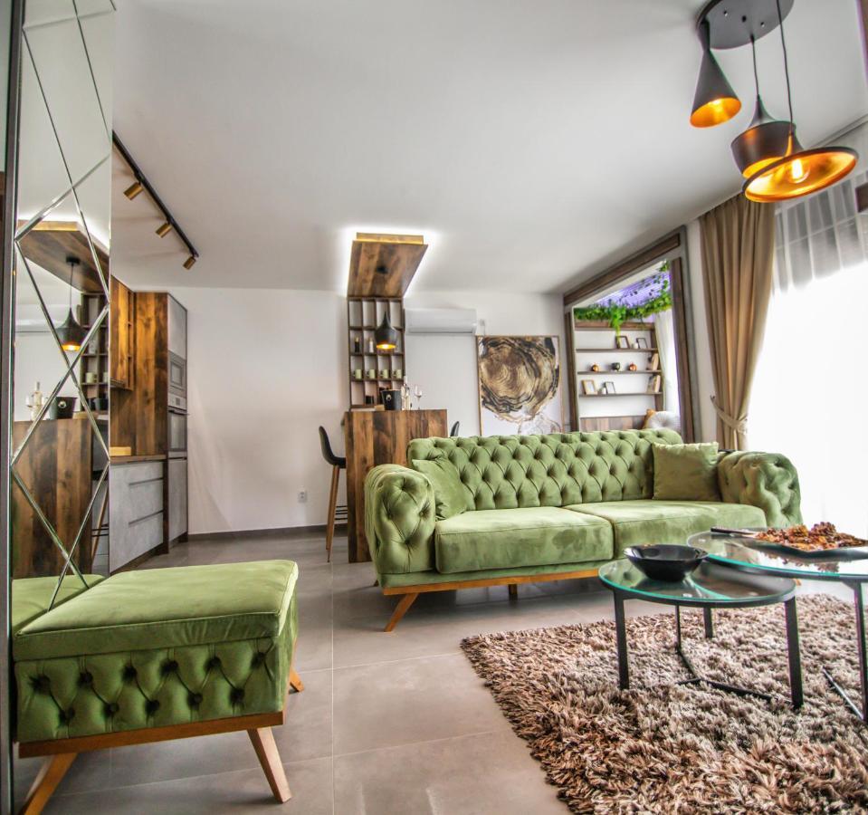 Royal Luxury Apartment Вършац Екстериор снимка