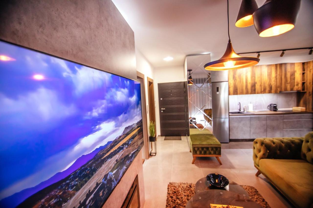 Royal Luxury Apartment Вършац Екстериор снимка