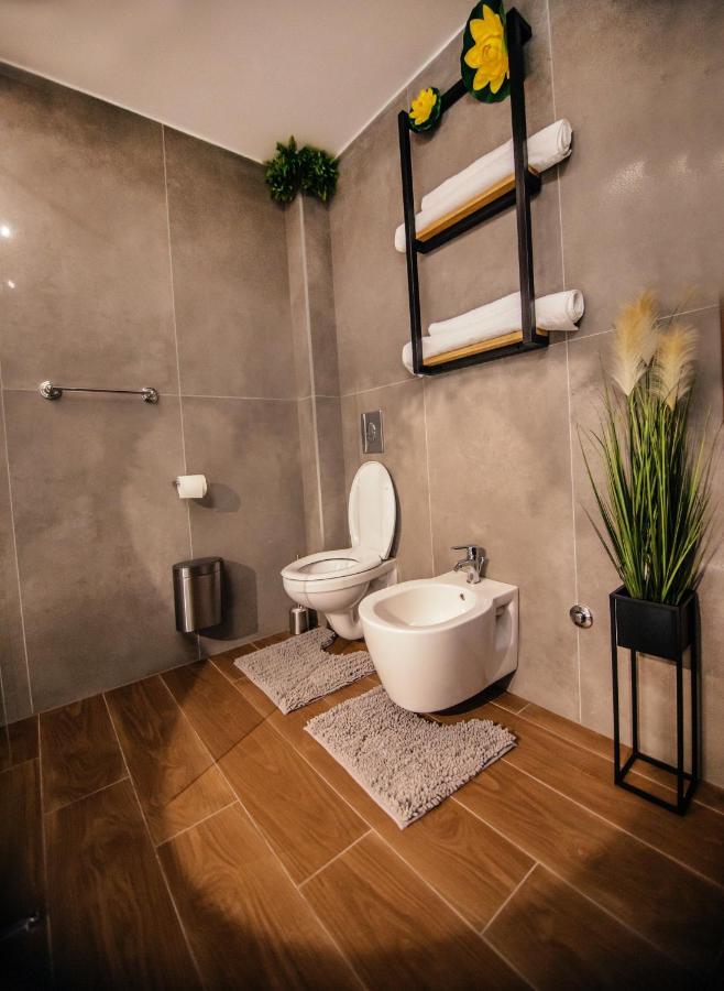 Royal Luxury Apartment Вършац Екстериор снимка