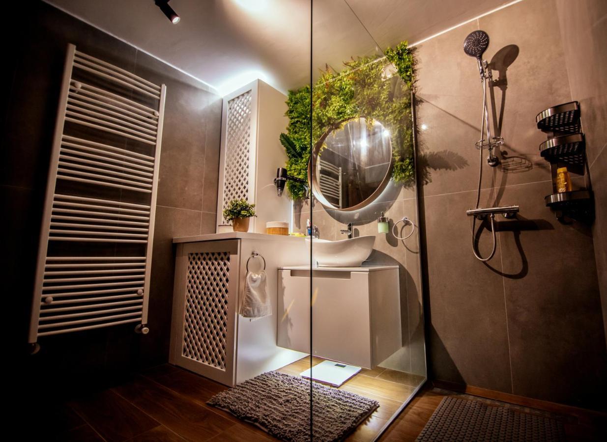 Royal Luxury Apartment Вършац Екстериор снимка
